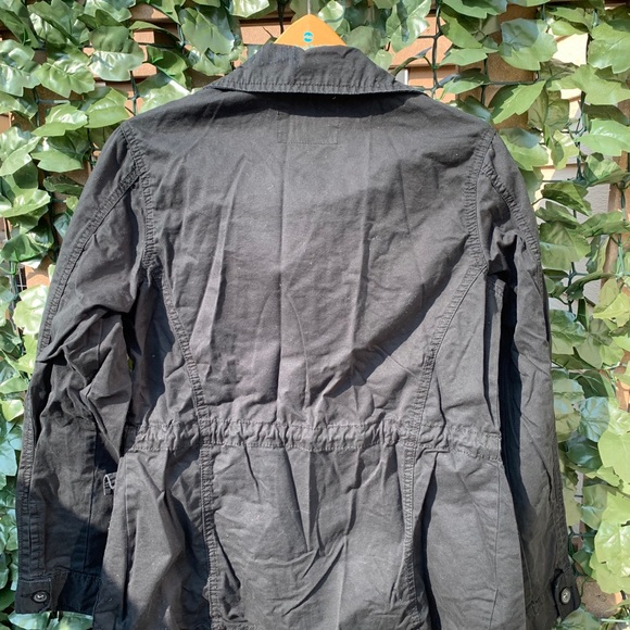 Light Jacket - Picture 2 of 3